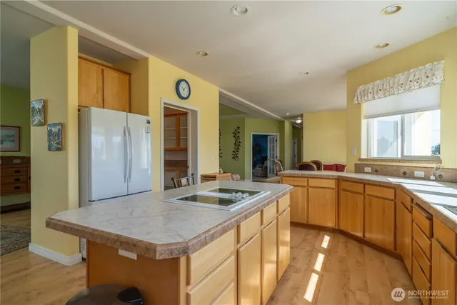 $195,000 | 1701 Burr Avenue, Unit 12, Moses Lake, WA 98837