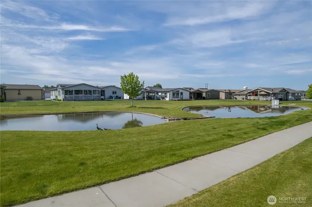 $195,000 | 1701 Burr Avenue, Unit 12, Moses Lake, WA 98837