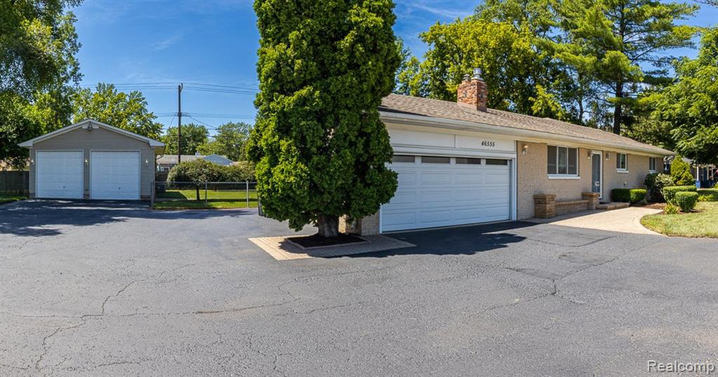 46555 Dequindre Road Rochester Hills, MI 48307 - Photo 1 of 67