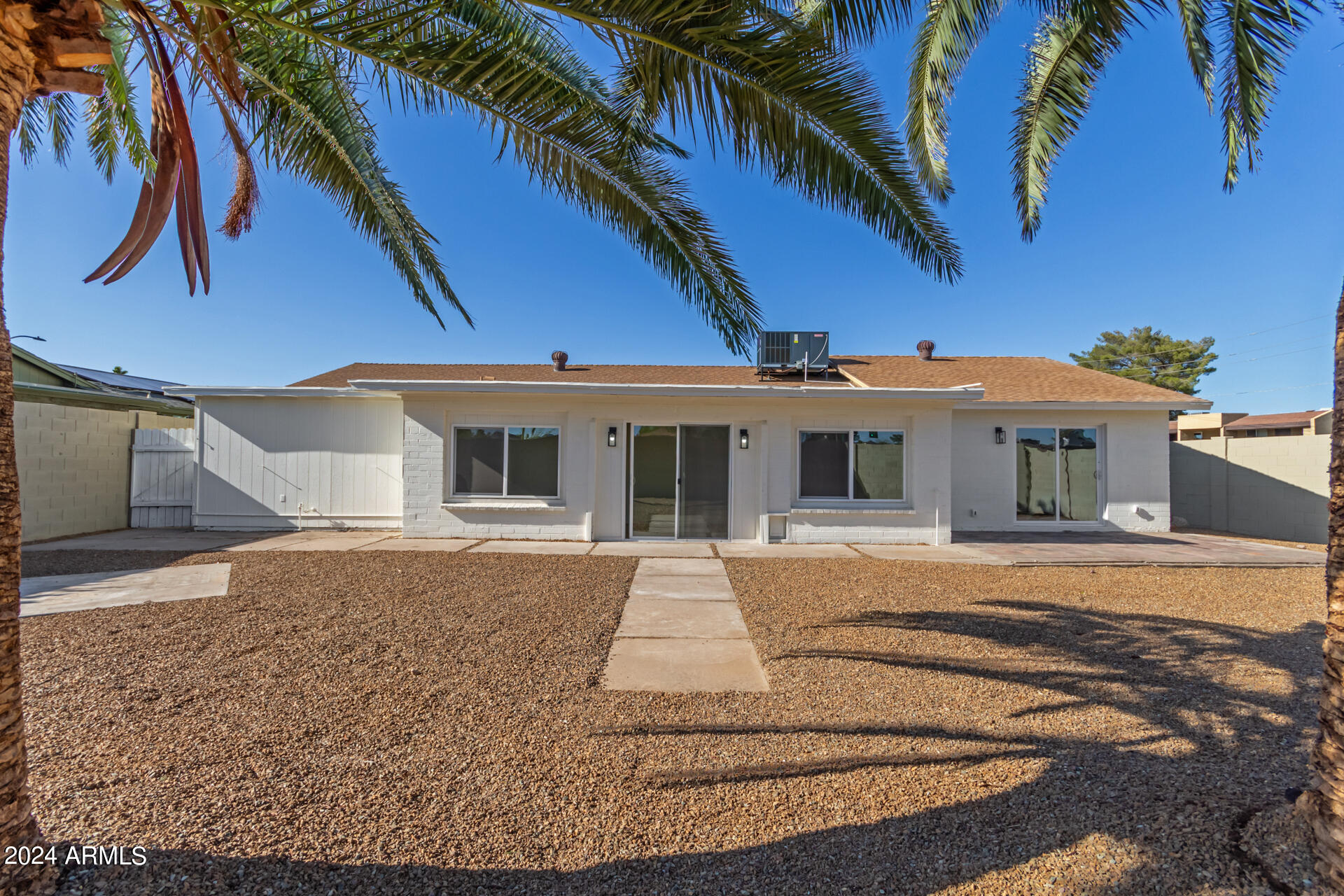 3955 East Wethersfield Road Phoenix, AZ 85032 - Photo 2 of 30 0031-31 - Wethersfield