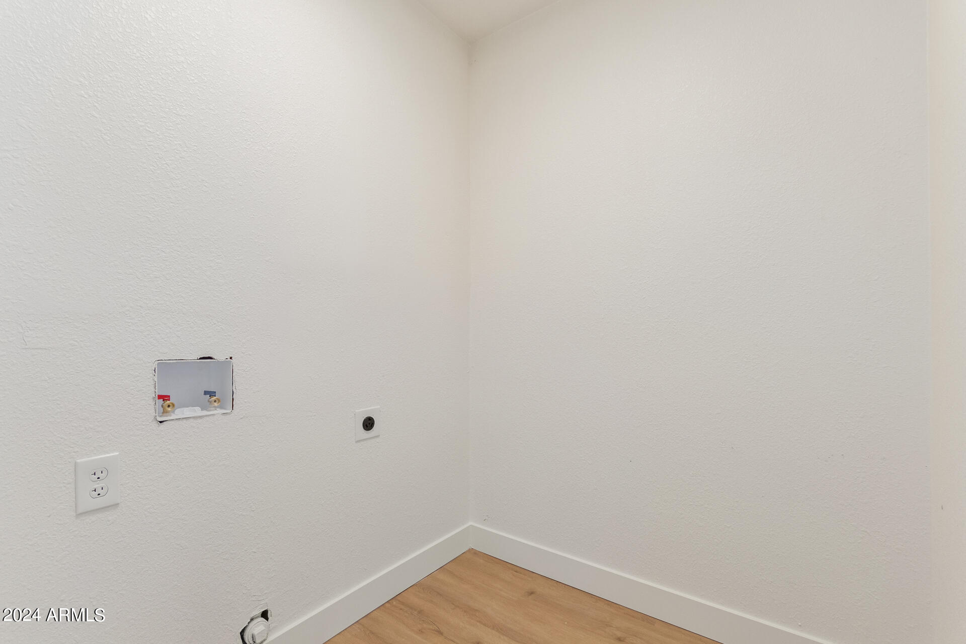 3955 East Wethersfield Road Phoenix, AZ 85032 - Photo 24 of 30 0027-27 - Wethersfield