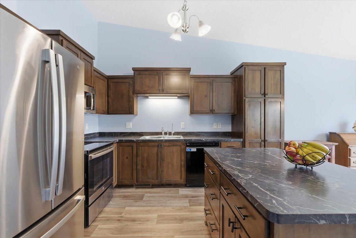 1411 Riverpointe Road Watertown, MN 55388 - Photo 10 of 33