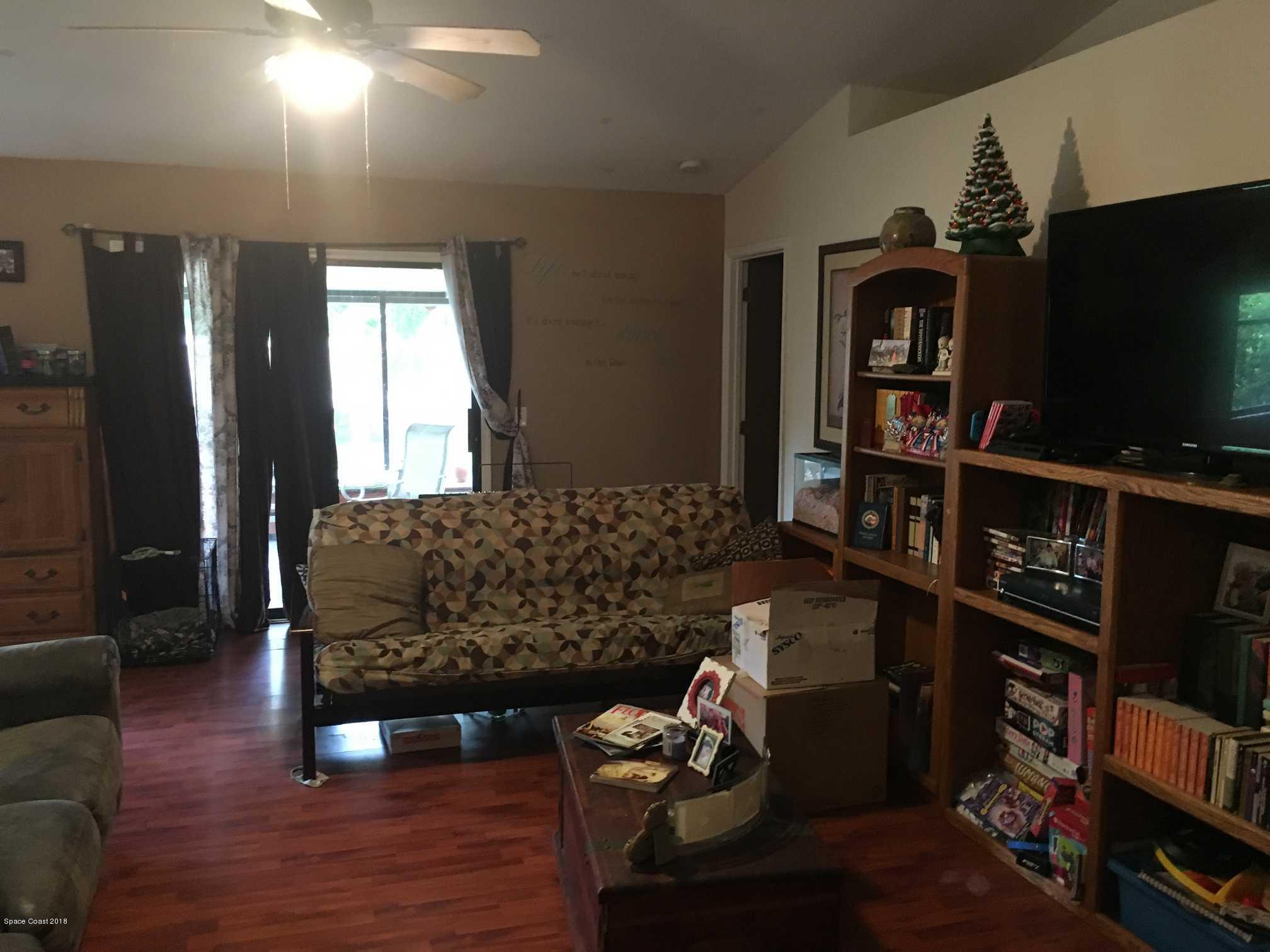 1689 Palm Ridge Road Melbourne, FL 32935 - Photo 4 of 8 1689_00003