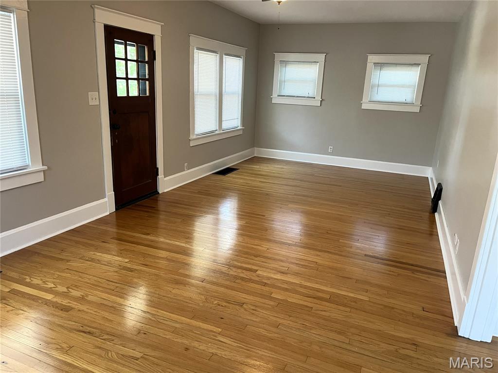 1807 Clawson Street Alton, IL 62002 - Photo 3 of 11