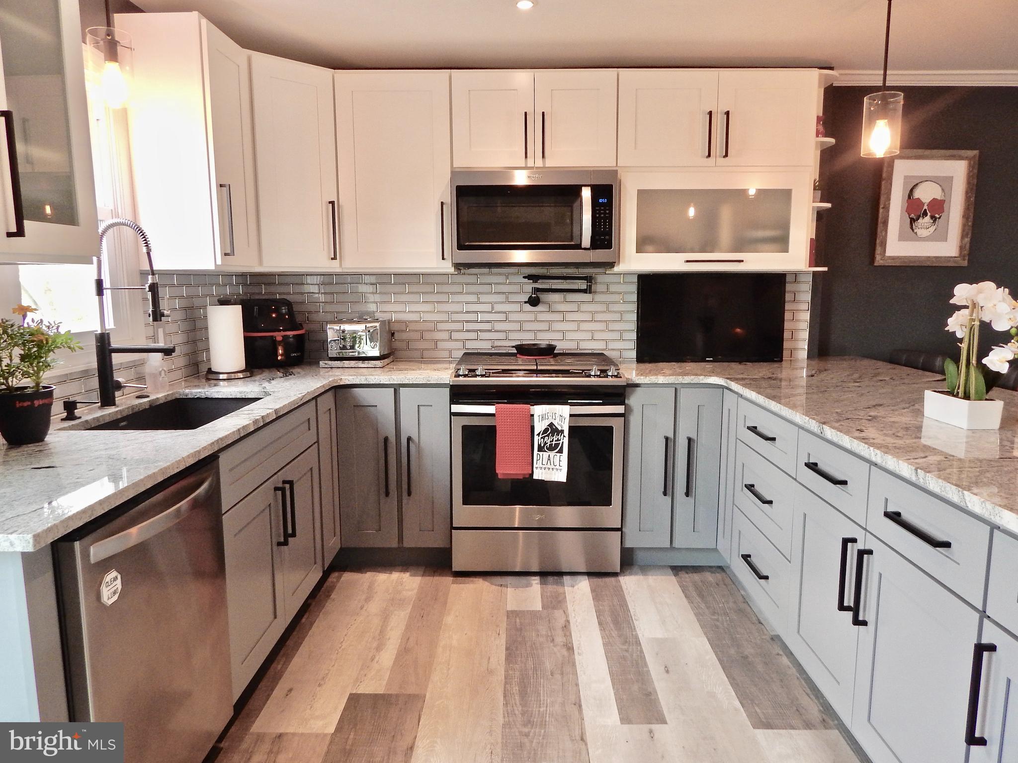 4142 Fairdale Road Philadelphia, PA 19154 - Photo 8 of 60 Gallery Image 8