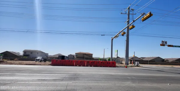 $1,195,264 | 820 Nuevo Hueco Tanks Road, El Paso, TX 79927