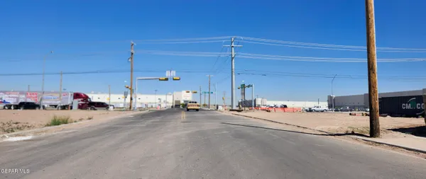 $1,195,264 | 820 Nuevo Hueco Tanks Road, El Paso, TX 79927