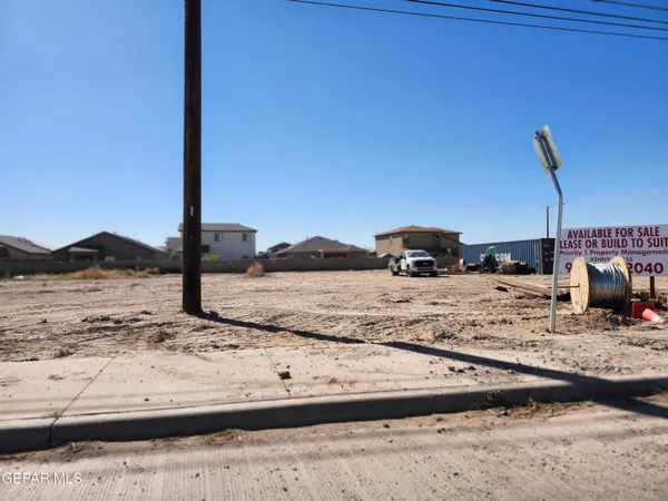 $1,195,264 | 820 Nuevo Hueco Tanks Road, El Paso, TX 79927