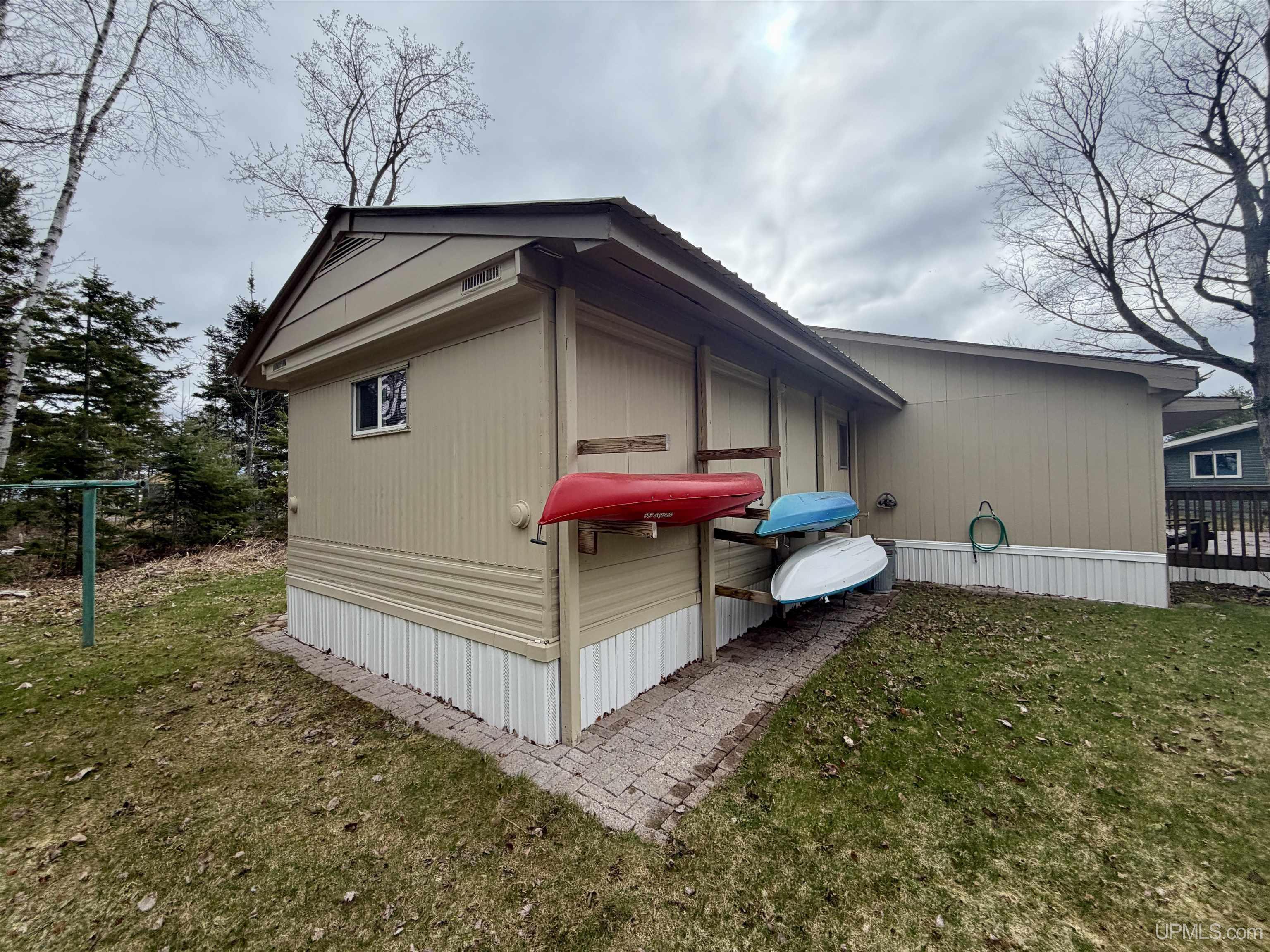 13926 Jurmu Road Baraga, MI 49908 - Photo 3 of 37