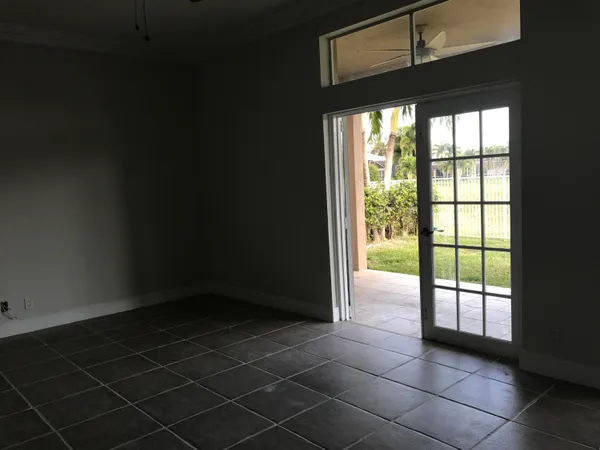 $4,390 | 6292 Shadow Tree Lane, Lake Worth, FL 33463
