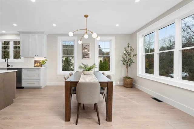 $729,000 | 5 Jennifer Drive, Unit B, Merrimack, NH 03054