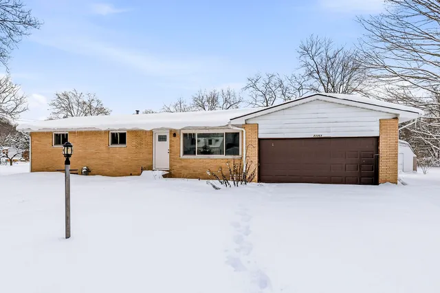 $279,900 | 33363 Bertrand Street, Niles, MI 49120