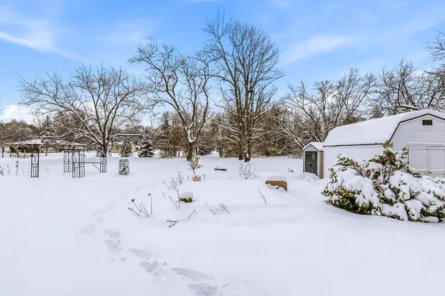 $279,900 | 33363 Bertrand Street, Niles, MI 49120