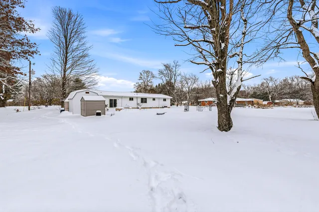 $279,900 | 33363 Bertrand Street, Niles, MI 49120