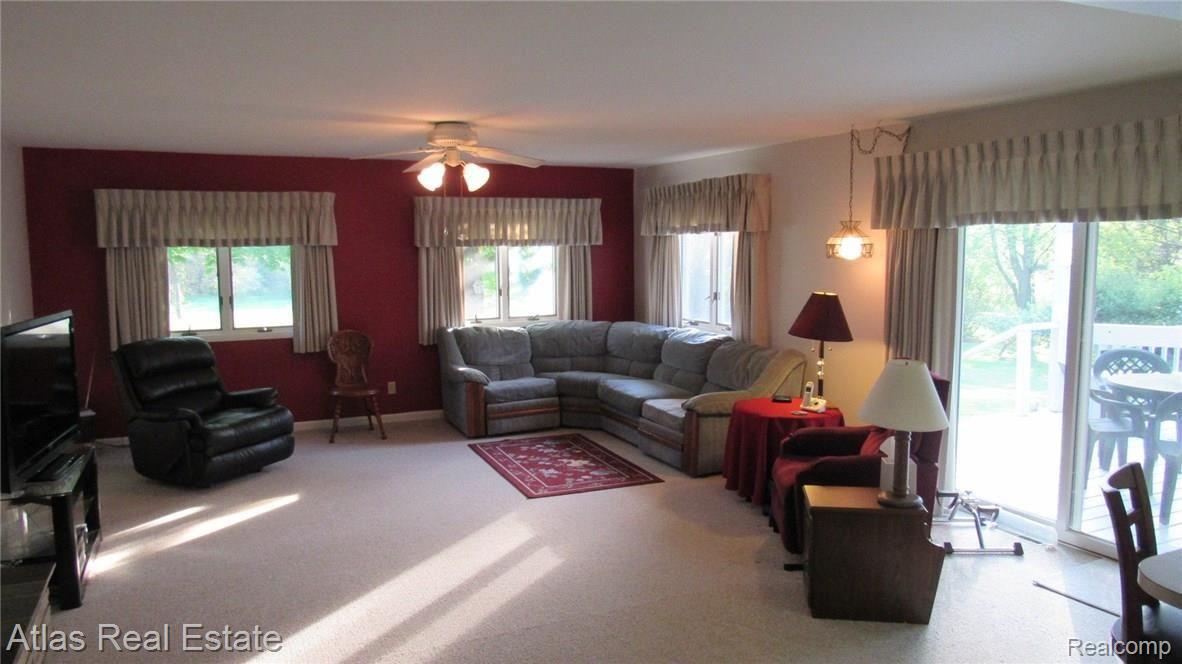 9374 South State Road Goodrich, MI 48438 - Photo 21 of 40 IMG_9266.JPG