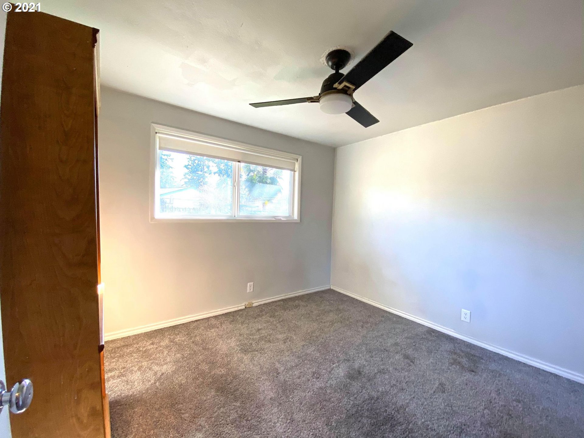 1158 South 39th Street Springfield, OR 97478 - Photo 12 of 18