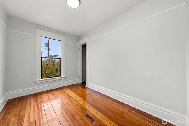 $650,000 | 6636 Carleton Avenue South, Seattle, WA 98108