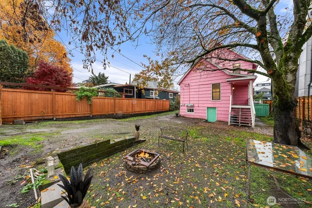 $650,000 | 6636 Carleton Avenue South, Seattle, WA 98108