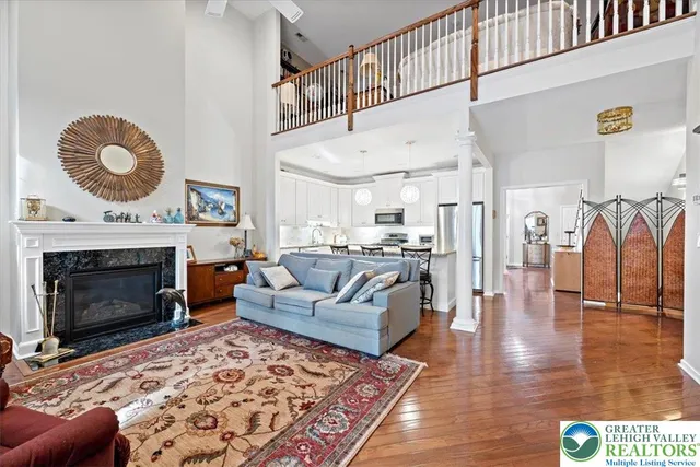 $549,999 | 400 Inverness Circle, Easton, PA 18042