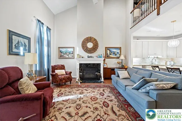 $549,999 | 400 Inverness Circle, Easton, PA 18042