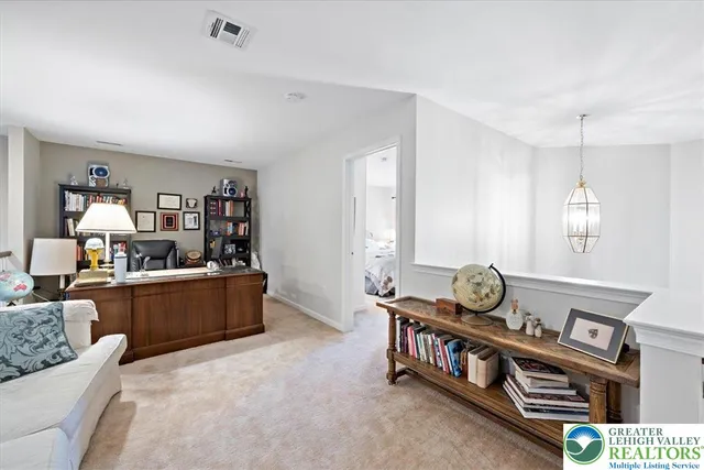 $549,999 | 400 Inverness Circle, Easton, PA 18042