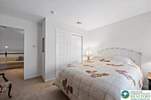 $549,999 | 400 Inverness Circle, Easton, PA 18042