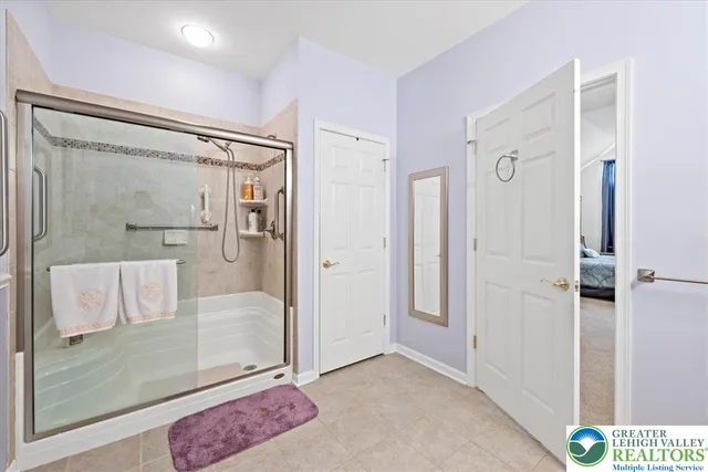 $549,999 | 400 Inverness Circle, Easton, PA 18042