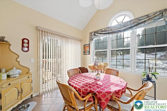 $549,999 | 400 Inverness Circle, Easton, PA 18042