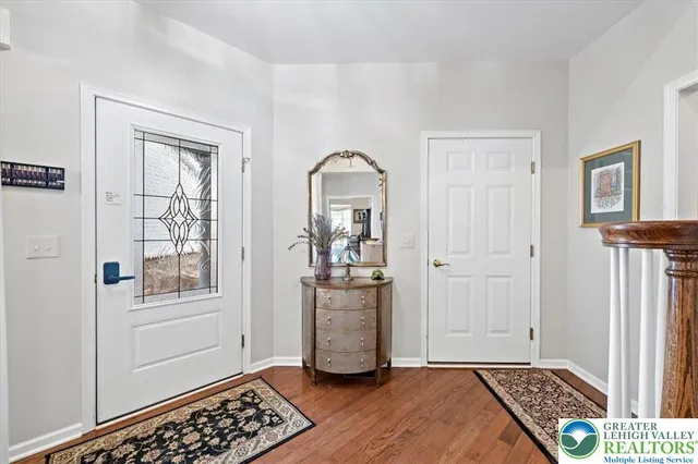 $549,999 | 400 Inverness Circle, Easton, PA 18042