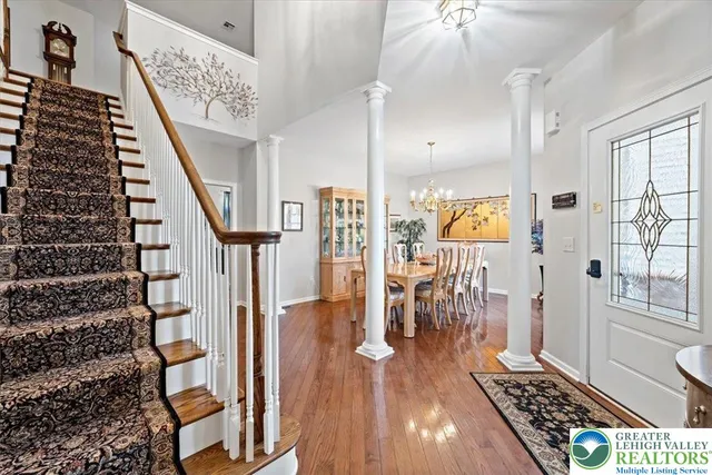 $549,999 | 400 Inverness Circle, Easton, PA 18042