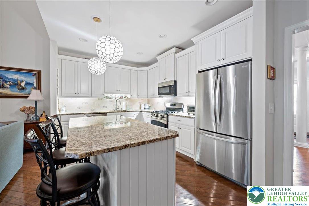 400 Inverness Circle Easton, PA 18042 - Photo 9 of 47 kitchen island