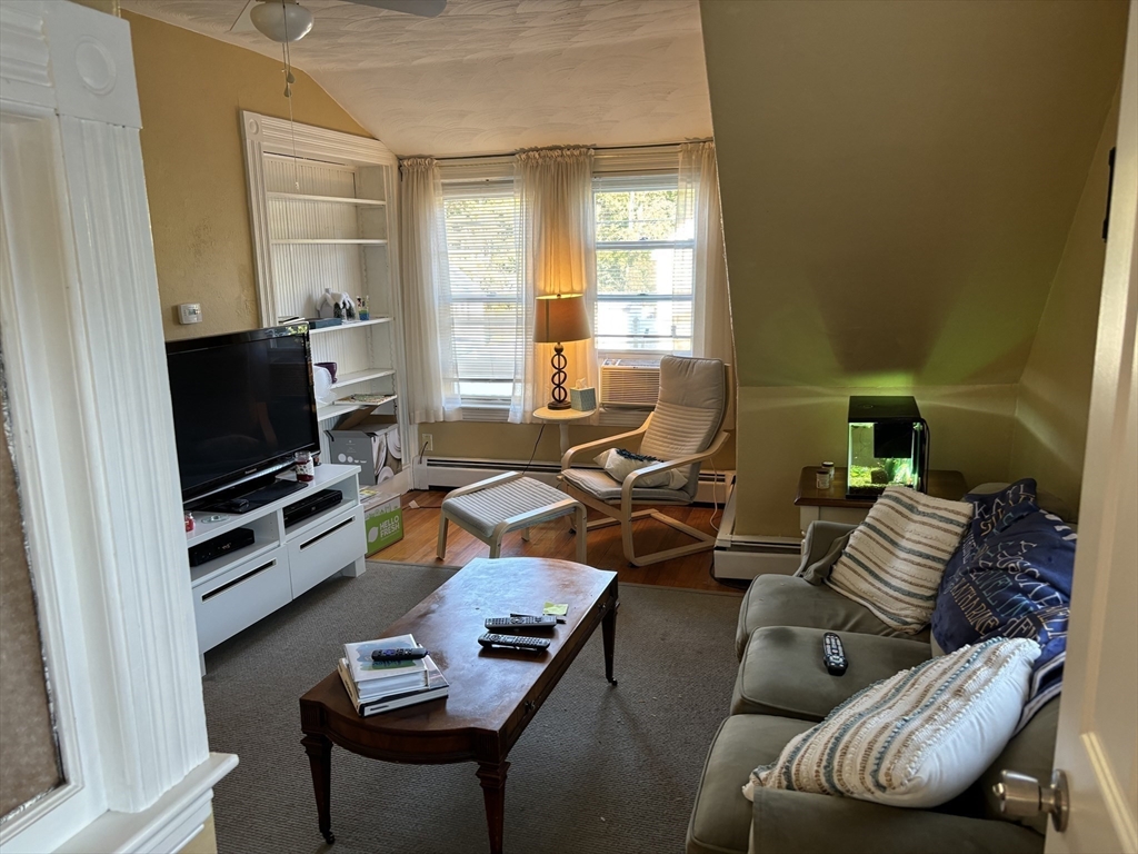 86 Haverhill Street, Unit 2 Andover, MA 01810 - Photo 4 of 17