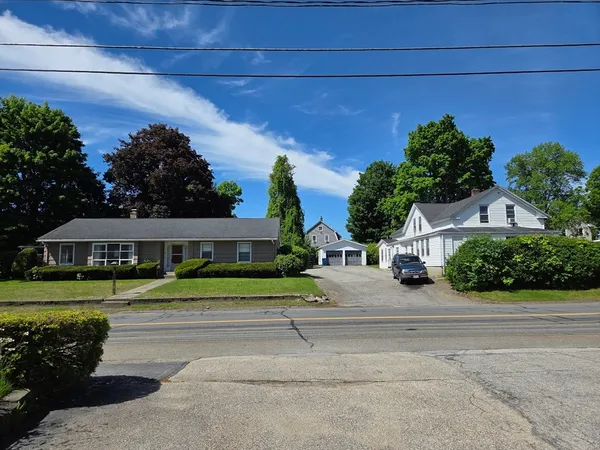 $750,000 | 5-7 Slater Street, Webster, MA 01570