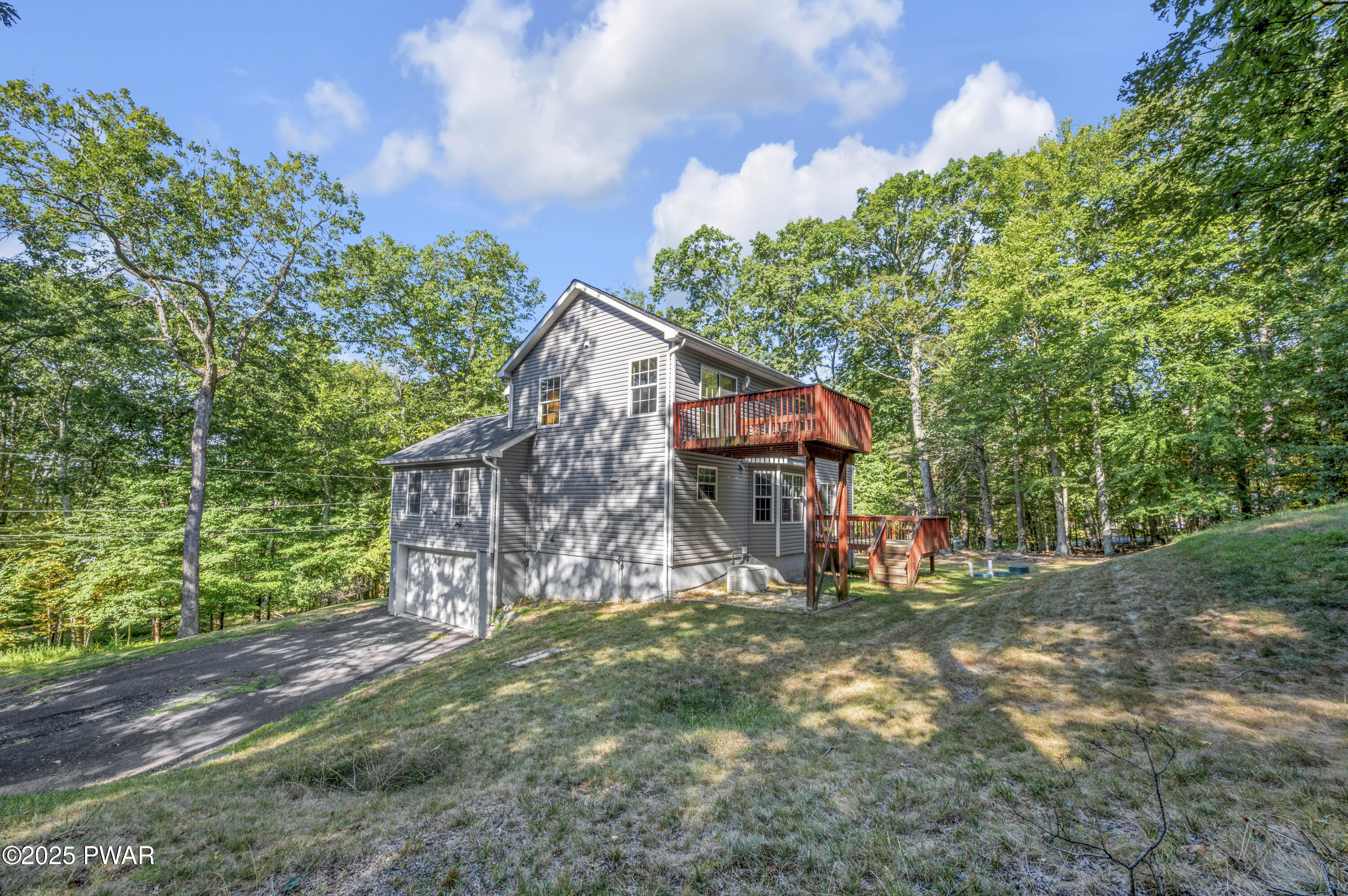 2117 Owl Pass Road Bushkill, PA 18324 - Photo 41 of 43