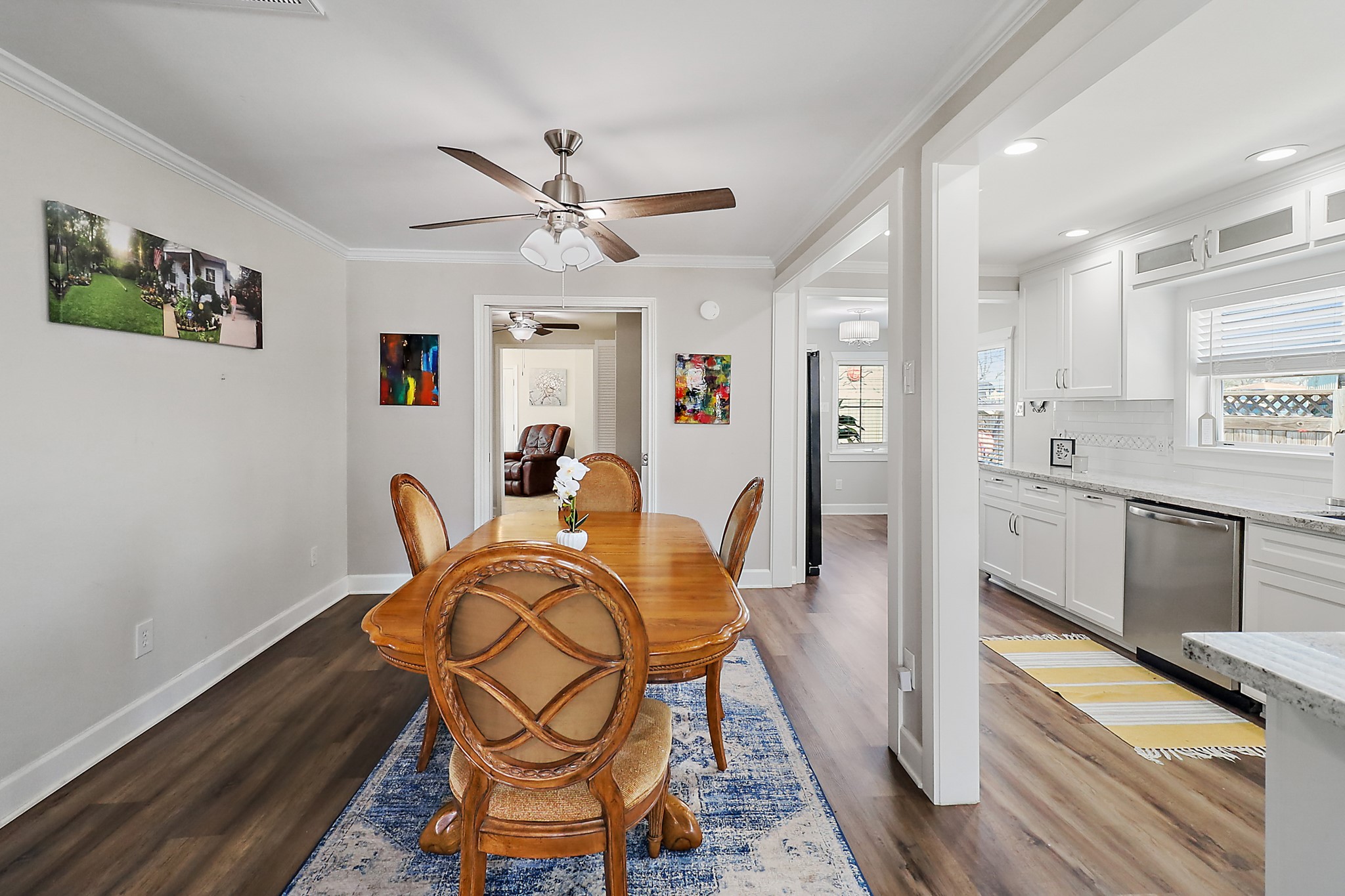 7317 Longview Street Houston, TX 77020 - Photo 12 of 30 a dining room with furniture and window