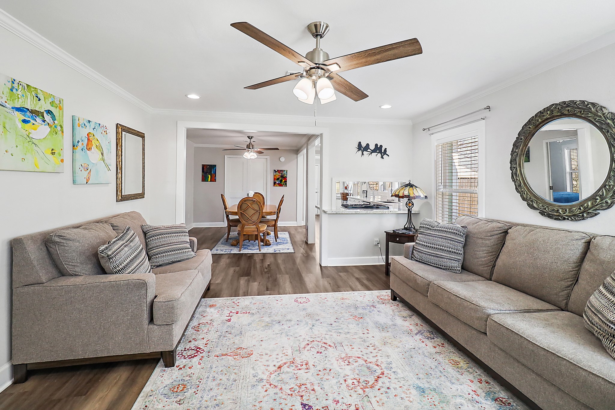 7317 Longview Street Houston, TX 77020 - Photo 8 of 30 a living room with furniture and a large window