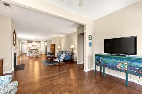 $630,000 | 1031 Cuthbert Lane, Durham, NC 27703