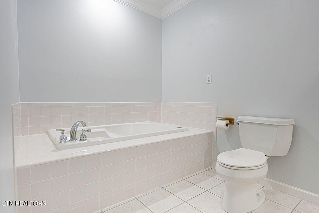 178 Farris Circle La Follette, TN 37766 - Photo 20 of 36 DSC08132