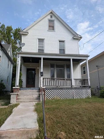 $65,400 | 805 East Behrends Avenue, Peoria, IL 61603