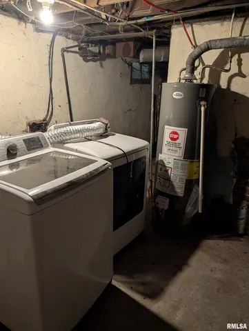 $65,400 | 805 East Behrends Avenue, Peoria, IL 61603