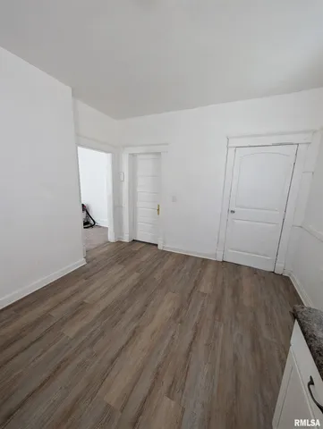 $65,400 | 805 East Behrends Avenue, Peoria, IL 61603