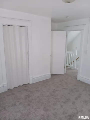 $65,400 | 805 East Behrends Avenue, Peoria, IL 61603