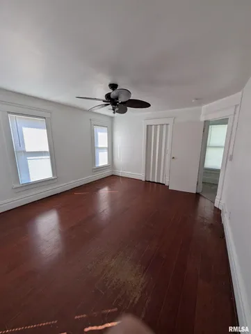 $65,400 | 805 East Behrends Avenue, Peoria, IL 61603