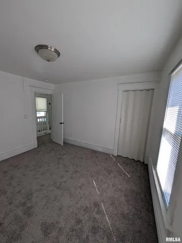 $65,400 | 805 East Behrends Avenue, Peoria, IL 61603