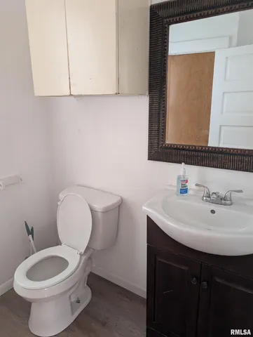 $65,400 | 805 East Behrends Avenue, Peoria, IL 61603