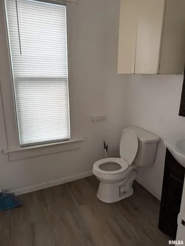 $65,400 | 805 East Behrends Avenue, Peoria, IL 61603