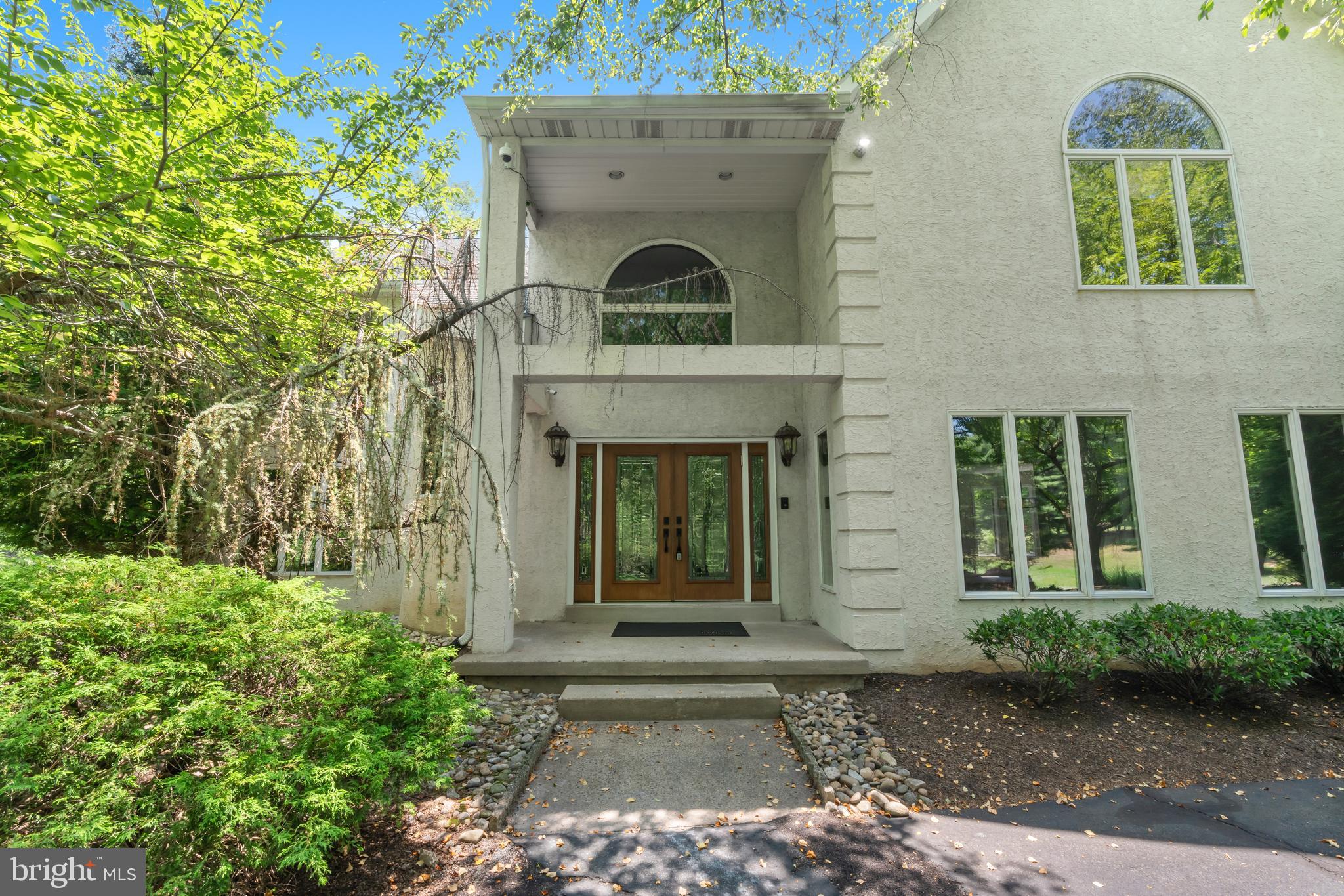 148 Laurel Road Churchville, PA 18966 - Photo 1 of 54