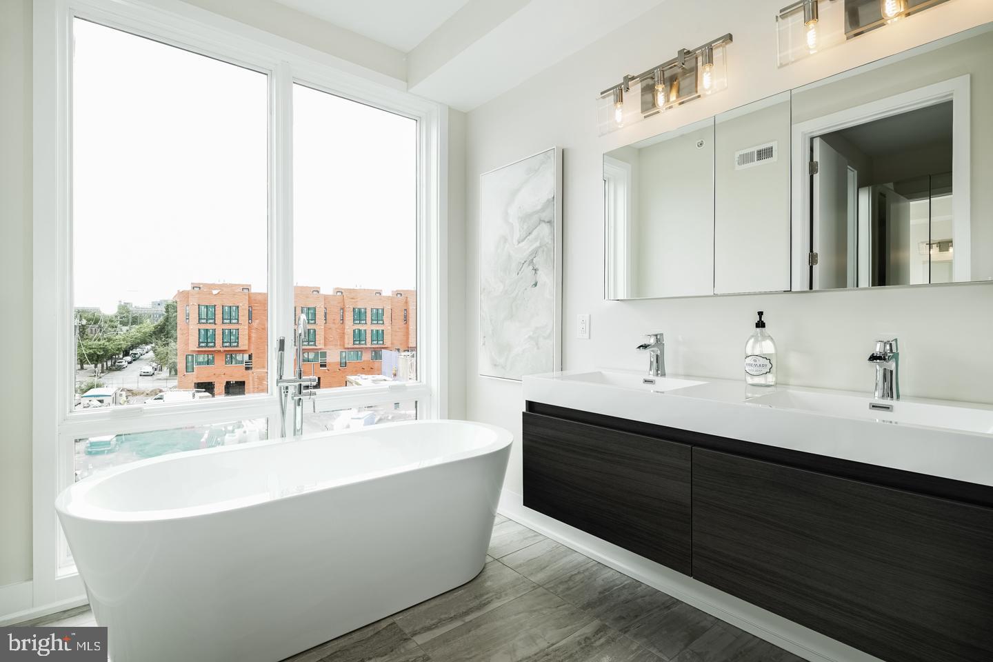 618 North R N 5th Philadelphia, PA 19123 - Photo 15 of 25