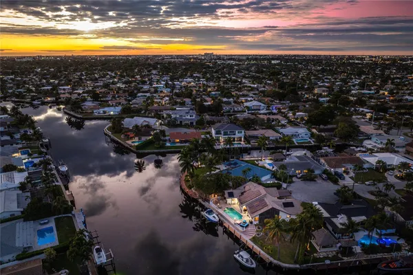 $2,199,000 | 630 Southeast 9th Avenue, Pompano Beach, FL 33060