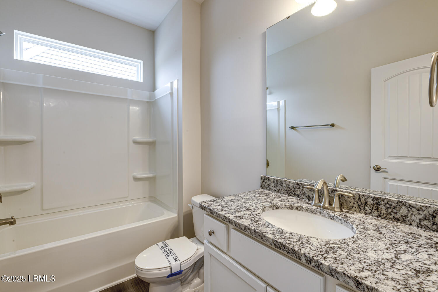 27 Fairfield Road Beaufort, SC 29907 - Photo 22 of 23 Loft Bath